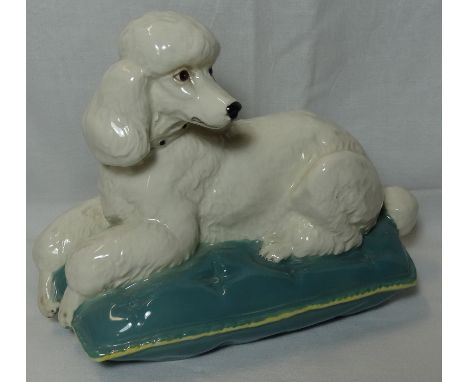 BESWICK POODLE TO CUSHION  2985 