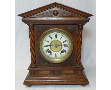 OAK BRACKET CLOCK 