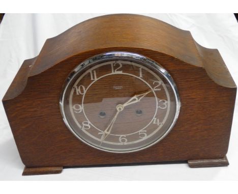 SMITHS OAK MANTEL CLOCK 