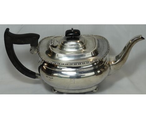 SILVER TEAPOT DE LISLE BUSH CREST 787G 