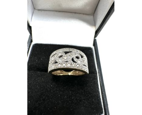 9ct gold diamond openwork ring (3.3g) 