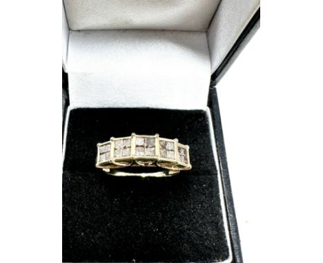 9ct gold diamond dress ring (3.3g) 