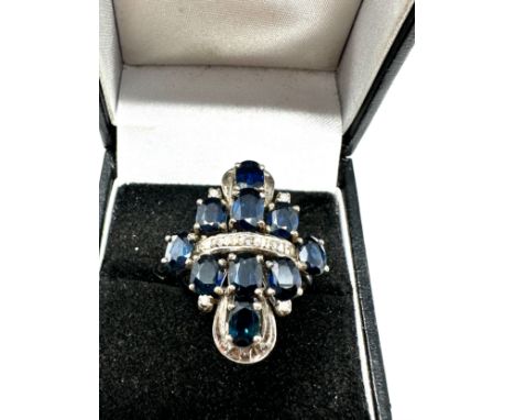 14ct white gold sapphire and diamond cocktail ring (7.1g) 