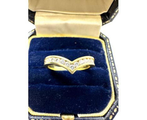 18ct gold diamond ring weight 3.9g 