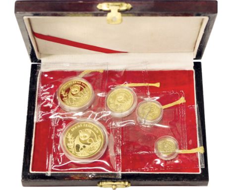 中国 (China) / ﾊﾟﾝﾀﾞ金貨 5種完揃ﾌﾟﾙｰﾌｾｯﾄ 1990年 KMPS29 / ﾌﾟﾙｰﾌ / Panda Gold 5-Coin Proof Set / 【5元】1.55g .999 14.00mm 【10元】3.11g .999