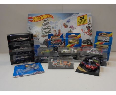 17 x Carded and boxed diecast models to include Corgi Showcase CS90627 P-51 Mustang and 5 x Matchbox featuring MB20 Range Rov