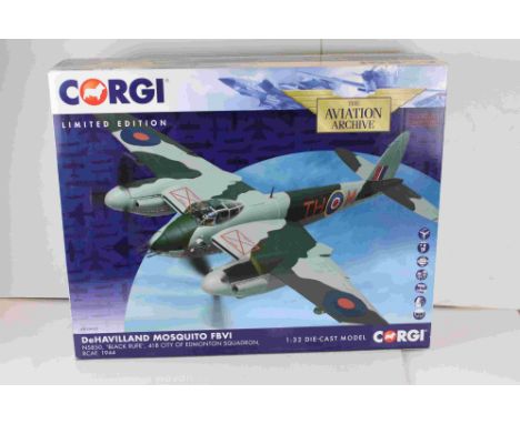 Boxed ltd edn 1:32 AA34605 Corgi The Aviation Archive DeHavilland Mosquito FBVI, NS850, 'Black Rufe', 418 City Of Edmonton Sq