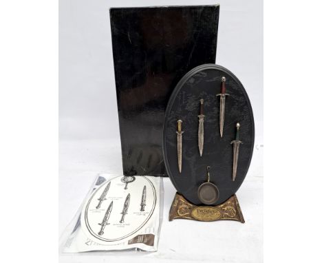 Sideshow Weta Lord of the Rings The Arms of the Hobbits 1751/2500. Good to good plus