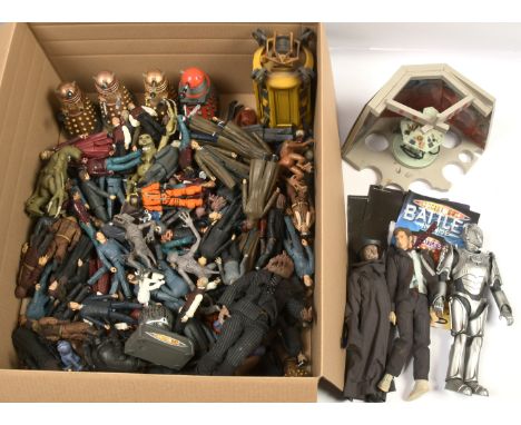 Large quantity of loose Doctor Who figures, to include Daleks, The Doctor, and others, with duplication, incomplete, Fair to 