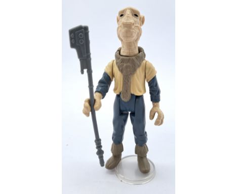 Kenner Star Wars vintage Yak face (Last 17) with battle staff. Condition excellent to excellent plusfigure stand not included