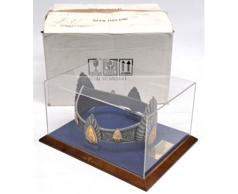 The Noble Collection The Lord of the Rings The Crown of King Elessar/Aragorn 1/1 scale replica, with display plinth and rigid
