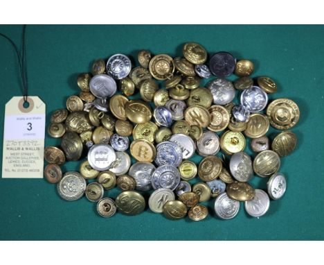 130+ Railway uniform buttons. Including; LNER, Southern Railway, British Railways, Great Eastern Railway, GWR, LMS &amp; LNER