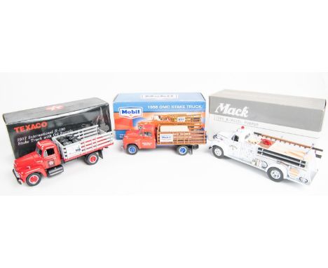 10 First Gear 1:34 scale Trucks. 3x 1960 Mack B-Model Pumper, Chicago FD, Mack Fire Brigade and Engine CO-3. 1960 Model B-61 