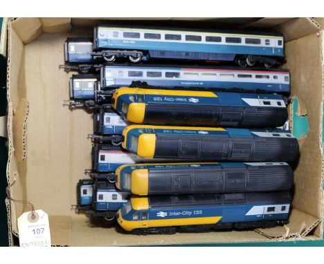 19x OO gauge Intercity cars by Hornby and Lima. Including 3x powered Intercity 125 driving cars, a non-powered driving car, 3