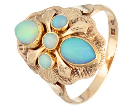 Vintage 14K. yellow gold ring set with approx. 0.68 ct. precious opal. Hallmarks: 585 in oak leaf. Maker's mark: xxx. Set wit