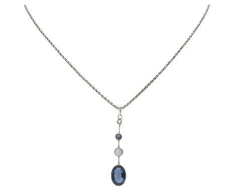 Sterling silver necklace with 835 silver pendant set with blue colored stones and mother-of-pearl. Hallmarks: 925. In reasona