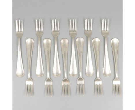 12-piece set of silver pastry forks. ''Hollands Rondfilet''. The Netherlands, Amsterdam / Zeist, J.A.A. Gerritsen, 1908-1924,