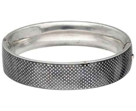 Antique 835 silver niello bangle bracelet. Hallmarks: 5, Dutch tax mark of 1831 (1831 - 1893), content mark Vienna, Austria (