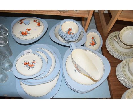 Quantity of Copeland Spode Fascination pattern table wares