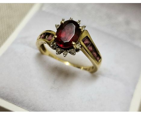 9ct Gold, Ruby &amp; Diamond Dress Ring w/diamond shoulders - size M