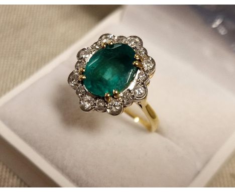 18ct Gold, Diamond &amp; Emerald Dress Ring (Princess Diana Style) - 6g &amp; size O