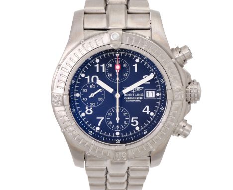 BREITLING Avenger Chronograph, Ref. A13370. Herrenuhr. Titan. Automatik-Werk, Kaliber 13. Serien Nr. 461XXX. Gebrauchter Zust