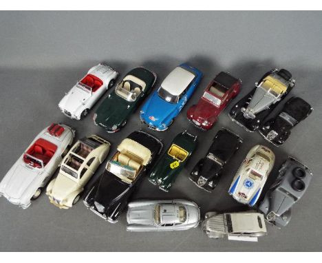 Maisto, Solido, Bburago, Franklin Mint, Revell - An unboxed group of diecast model cars in 1:18 and 1:24 scale. Lot includes 