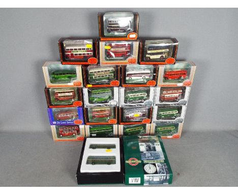 EFE - A collection of 21 x boxed bus models in 1:76 scale including # 99200 London Transport AEC Regal 10T, # 16109 Portsmout