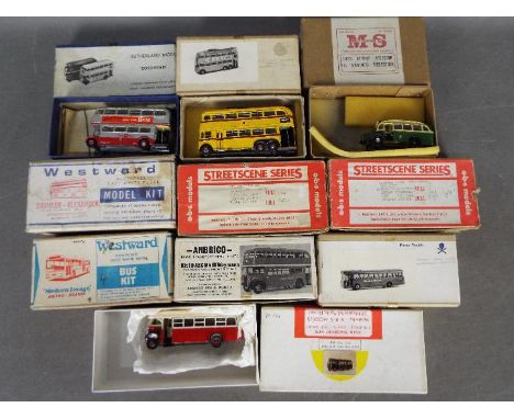 Sutherland Models - Streetscene - Pirate Models - A collection of 10 x boxed 1:76 scale white metal model buses which are pre