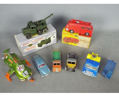 Dinky - A collection of 2 x boxed and 6 x loose vehicles including # 661 Recovery tractor, # 142 Jaguar Mark X, # 351 UFO Int