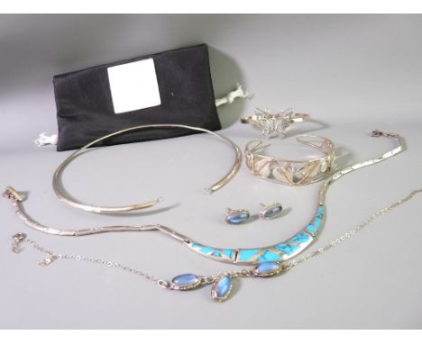 A CLOGAU 'LOVE VINE' CUFF BANGLE and further items of precious and white metal jewellery including a turquoise set necklace, 