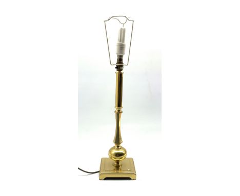 Brass column table lamp on square base H45cm excluding fitting  Condition Report & Further Details Click here for further ima