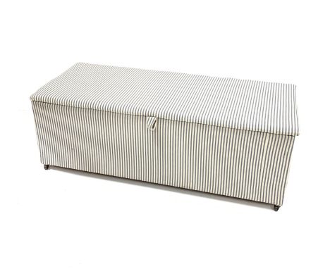 20th century pitch pine chaise Ottoman storage bench, upholstered in blue and white stripped fabric, on metal castors,   Cond