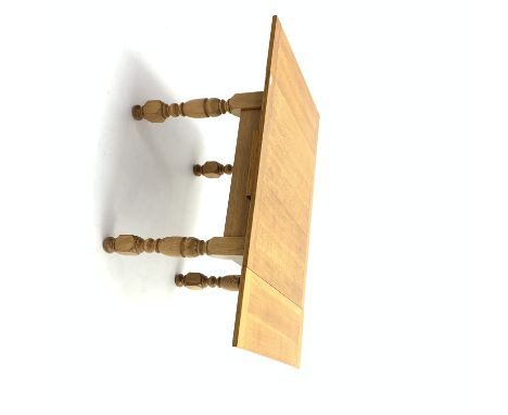 20th century light oak draw leaf kitchen table, on turned and block supports, 150cm x 91cm, H75cm Condition Report & Further 