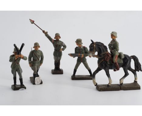 Five German Third Reich Lineol army figures including a soldier with Scherenfernrohr stereo periscopic sight