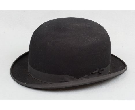 A vintage CWS Unitas Furlite bowler hat