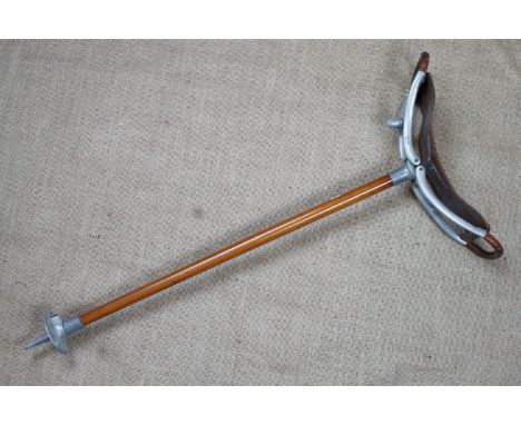 A Regal shooting stick