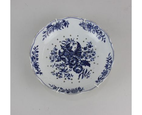 A Worcester blue and white porcelain salad drainer in the Pine Cone pattern 19cm diameter