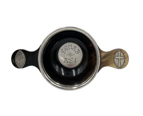 19th century Scottish horn and silver mounted quaich, the turned bowl interior centrally applied with a roundel inscribed 'Sq