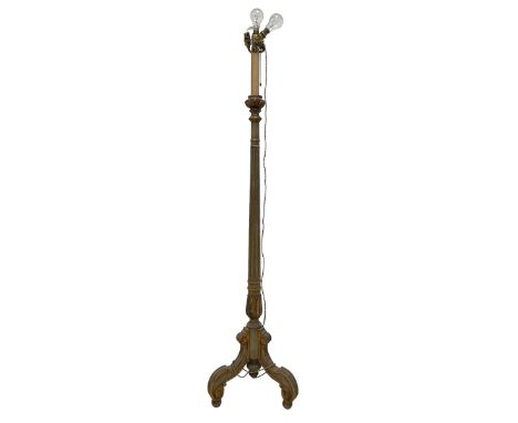 Early 20th century Italian design giltwood standard lamp, fitted with four bulb fittings, the column turned and fluted with c
