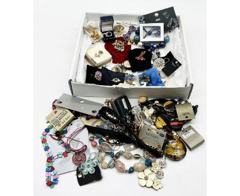 A collection of costume jewellery including 925 silver ring etc.