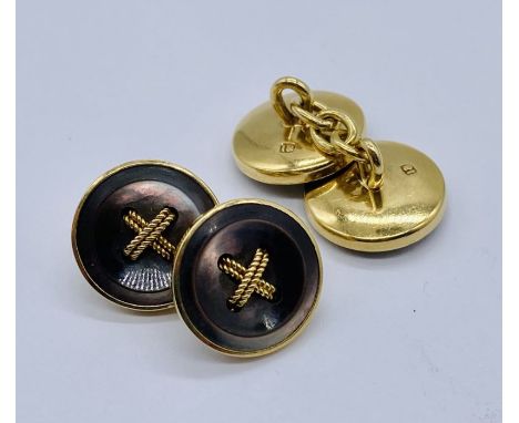 A pair of 18ct gold "button" design cufflinks, possibly by Cassandra Goad, total weight 8.7g
