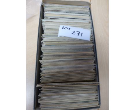 Box of vintage postcards inbox, approx 5-600, UK and foreign, mostly b/w.