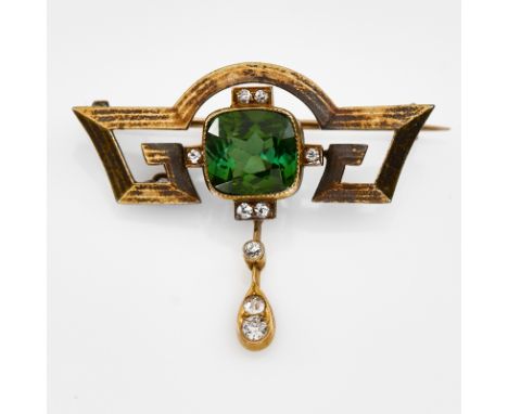 Kl. Turmalin-Brosche m. Diamanten,Jugendstil um 1900. 14 kt GG, mittig besetzt m. 1 grünen Turmalin im Kissenschliff (ca. 8 x
