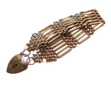 9ct gold gate link bracelet with padlock, 22.5g approx