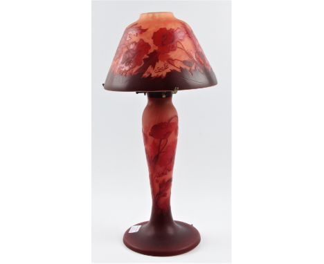 A reproduction Galle cameo glass lamp with poppy flowers design on red background, approx height 47cm. BOOK A VIEWING TIME SL