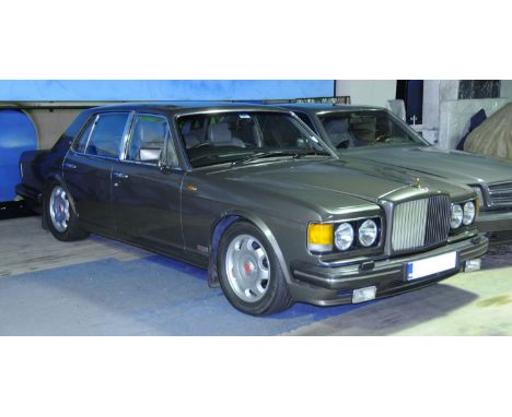Bentley Turbo R, first registered 11/09/1989, 6,750 cc, Registration No. YIL 6953, grey, recorded mileage 152,458, extensive 