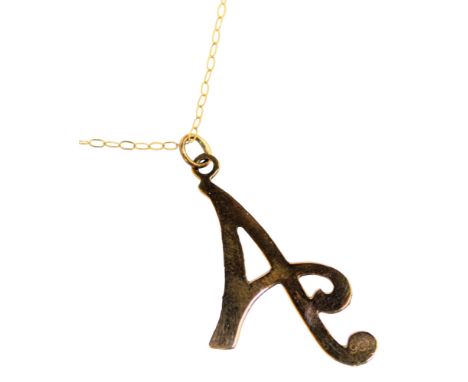 An 'A' initial pendant and chain, the pendant yellow metal stamped 9ct, 3cm high, on a fine link neck chain, stamped 375, 0.9
