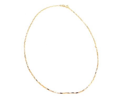 A 9ct gold elongated box link neck chain, 44cm long, 2.1g. 