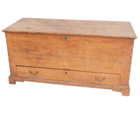 A 19thC oak mule chest, the hinged lid enclosing a vacant interior with drawer to base, on bracket feet, 60cm high, 125cm wid